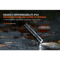 Torcia a led ricaricabile 1800 lumen